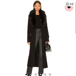 Show Me Your MuMu Black Long Faux fur sweater Coat 🖤